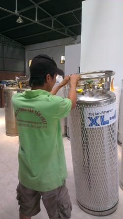 Bồn XL 45 chứa CO2 lỏng